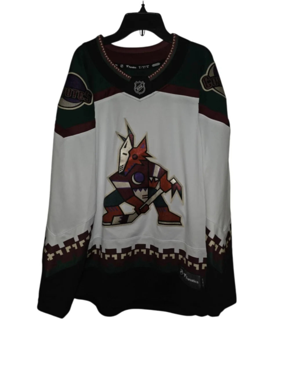 Arizona Coyotes White Away Fanatics Breakaway Jersey Men’s Size M NWOT
